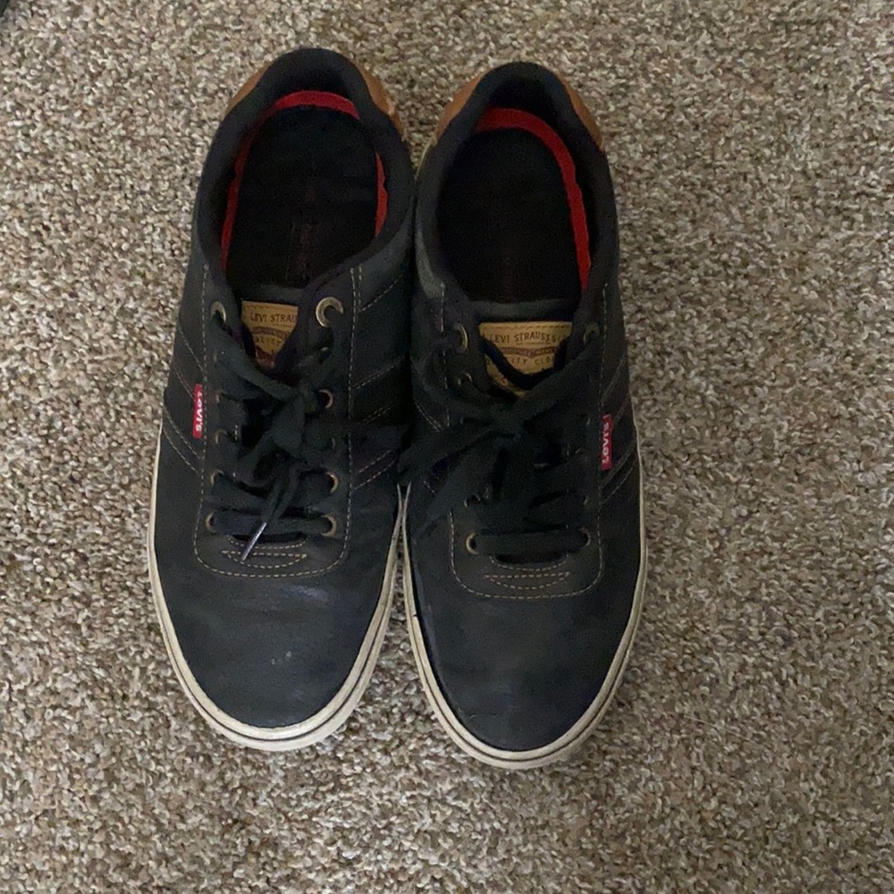 Levi’s shoes 8.5 Size